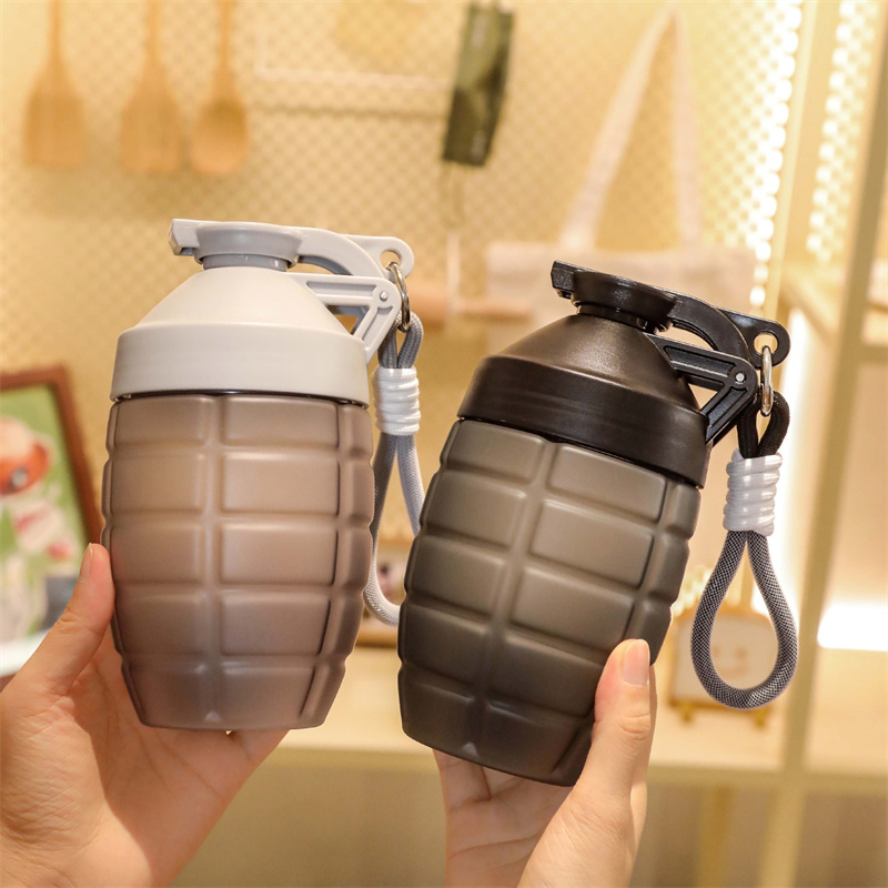 Protein Shaker Bottle - 600ml Fitness Sports Water Bottle Fashion
